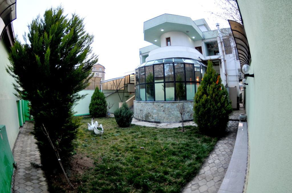 Hotel Relax Tbiliszi Kültér fotó